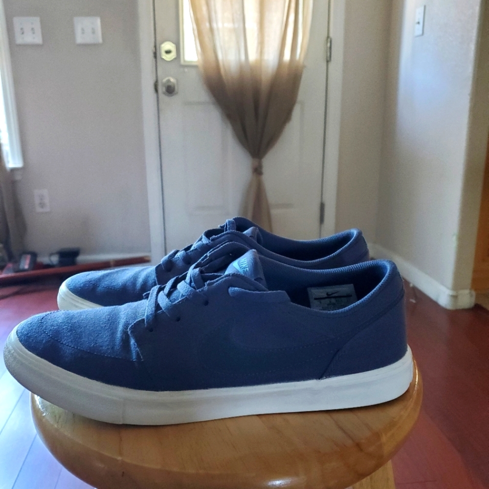Nike sb portmore
